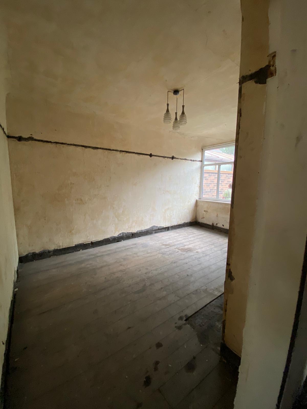 Room before refurbishment